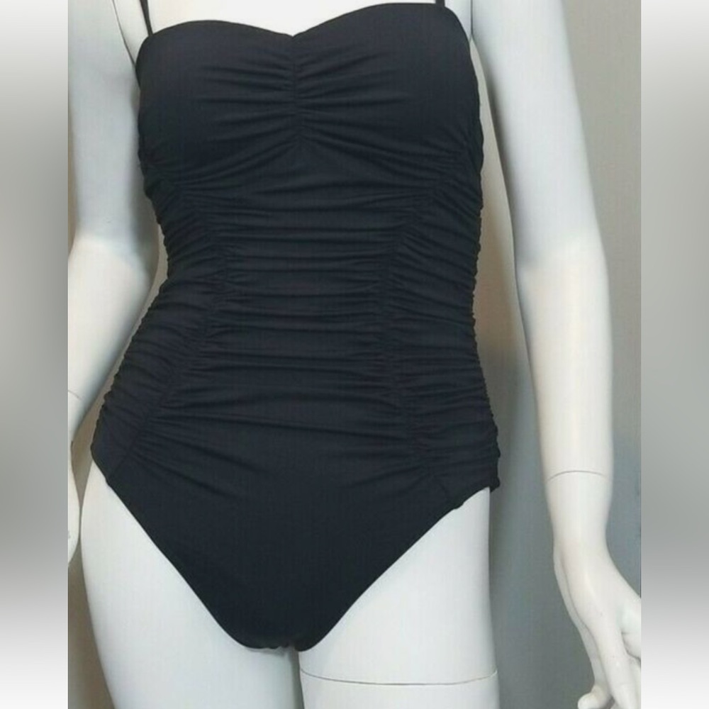 Badgley Mischka Women's Swimsuit, small.